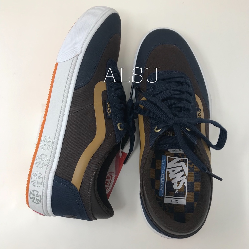 VANS Gilbert Crockett Independent Dress Blues W - Picture 2 of 8